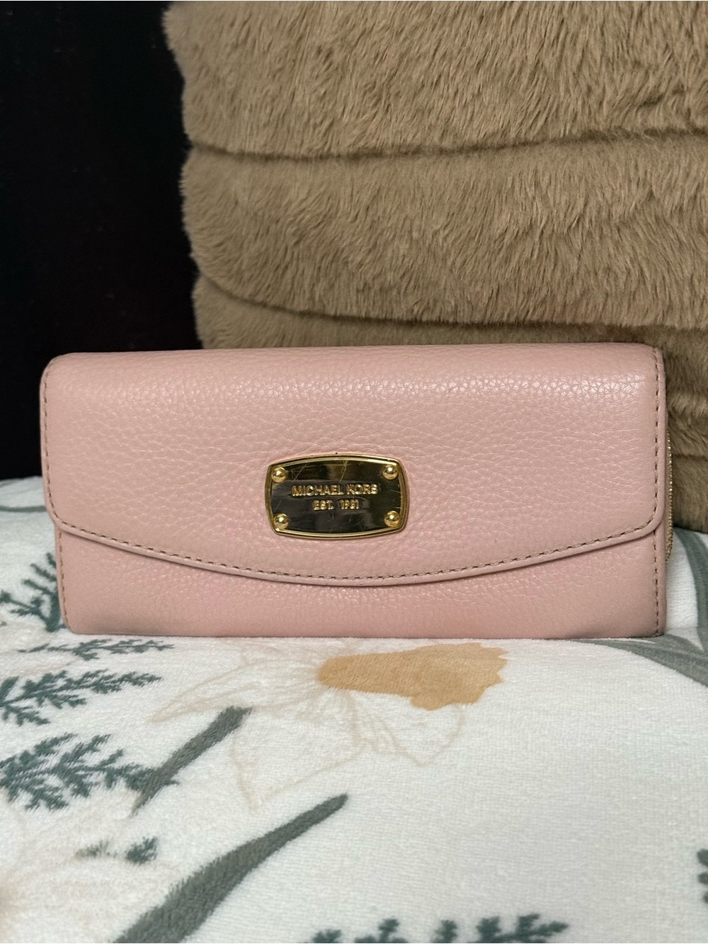 Michael Kors Fulton Flap Continental Pebbled Leather Wallet Pink Gold